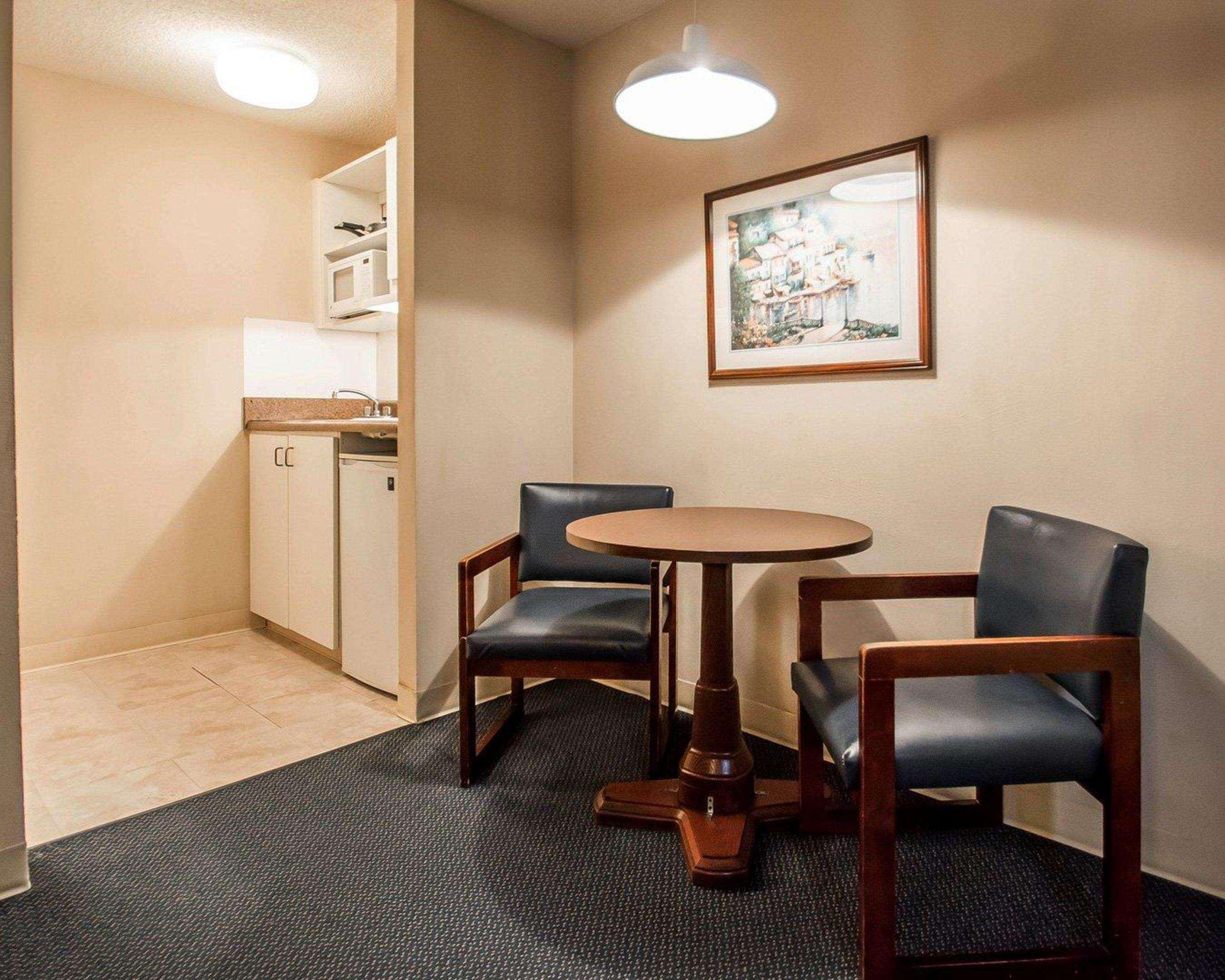 Tampa Bay Extended Stay - Airport Dış mekan fotoğraf