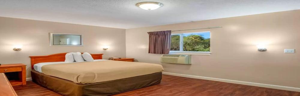 Tampa Bay Extended Stay - Airport Dış mekan fotoğraf